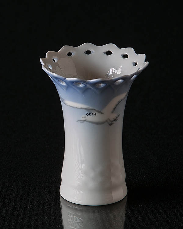 Måge uden guld, Vase, Bing & Grøndahl nr. 673
