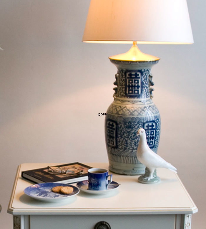 Kinesisk antik bordlampe med Double Happiness