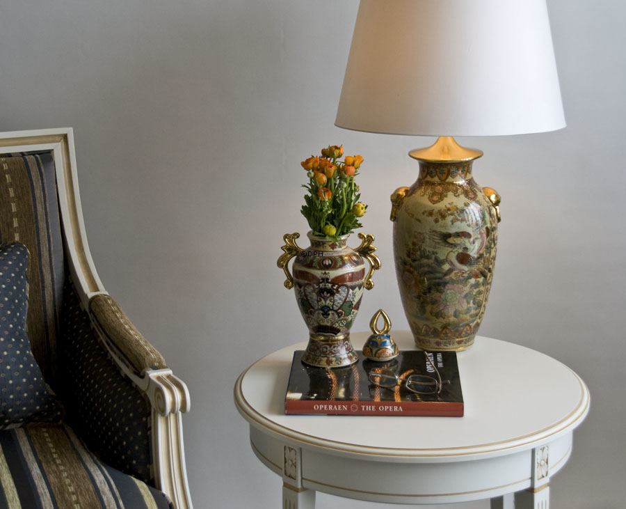 Kinesisk Tempel krukke med guldøre