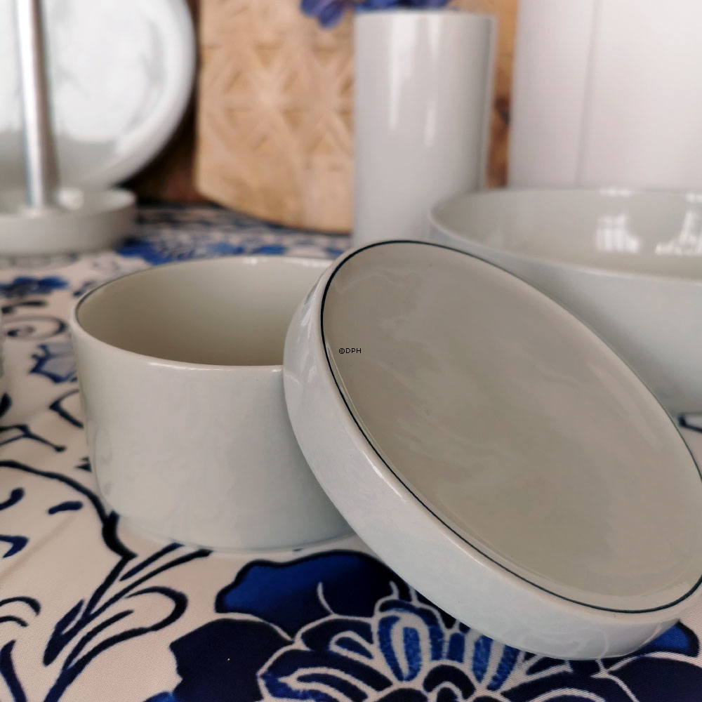 Blå Kant, smørkrukke med låg eller lågkrukke nr. 3580-3052, Royal Copenhagen