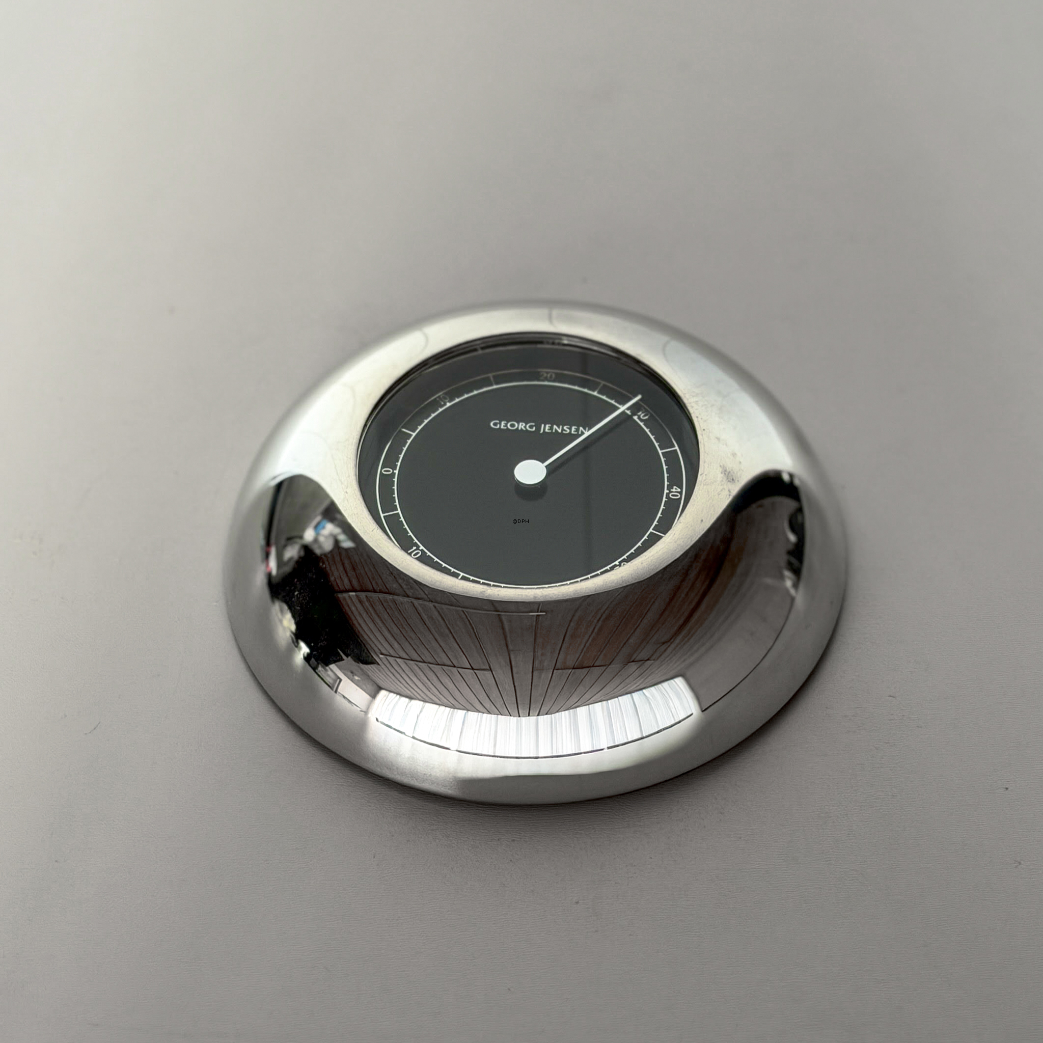 Georg Jensens "Luna" hygrometer 14 cm tin m/sort skive