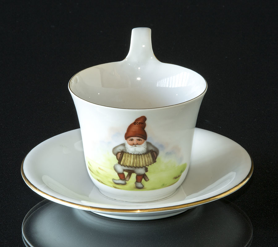 Bing & Grøndahl Julekop med nisse, der spiller harmonika