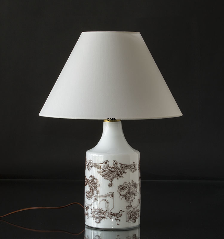 Rund lampeskærm høj model 23 cm i højden, hvid chintz stof