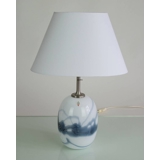 Oval lampeskærm 20 cm i højden, hvid chintz stof