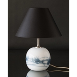Rund lampeskærm høj model 20 cm i højden, sort chintz stof