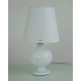 Lampeskærm, rund cylinderformet 21 cm i højden, hvid chintz stof