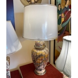 Round cylindrical lampshade height 29 cm, white chintz fabric with gold ribbon