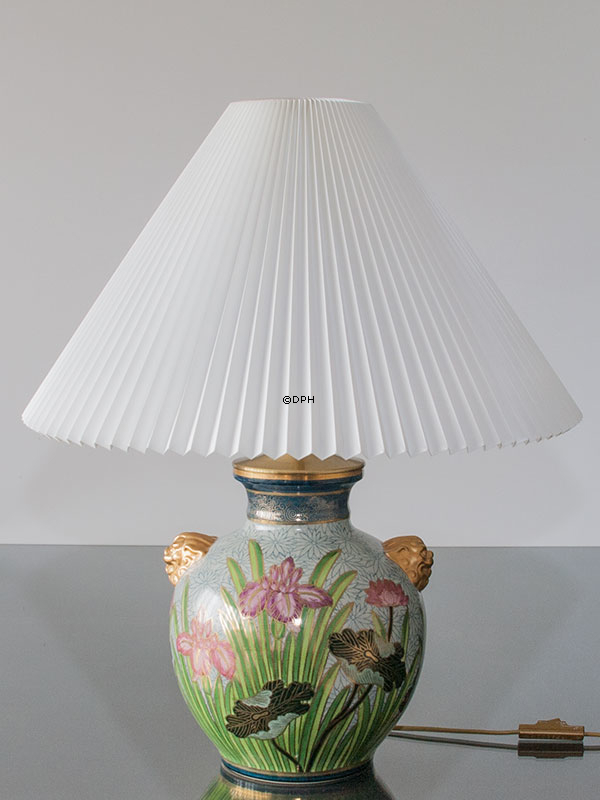 Kutani bordlampe med Løve-øre