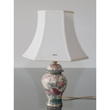 Kutani table lamp with peacock