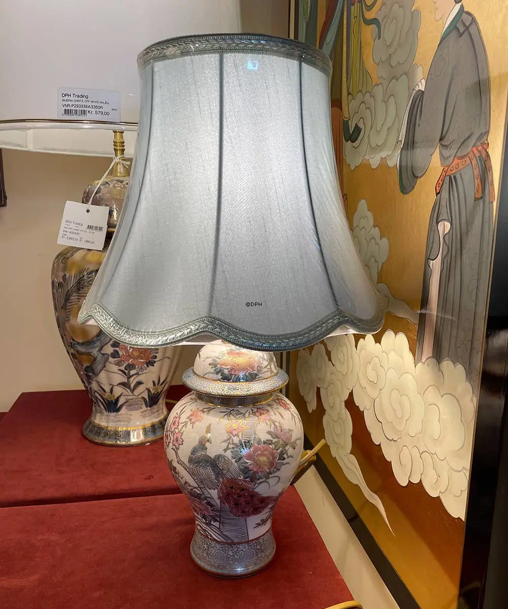 Kutani bordlampe med påfugl