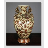 Chinese vase with butterfly