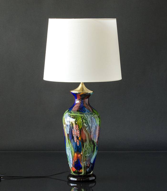 Rund cylinderformet lampeskærm 26 cm i højden i hvid chintz