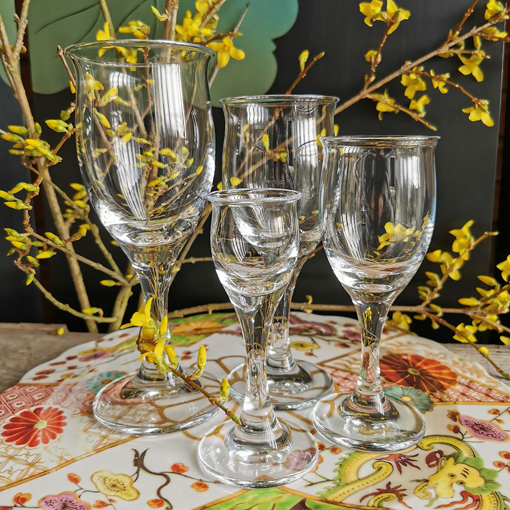 Holmegaard Idéelle hedvinsglas, indhold 14 cl.