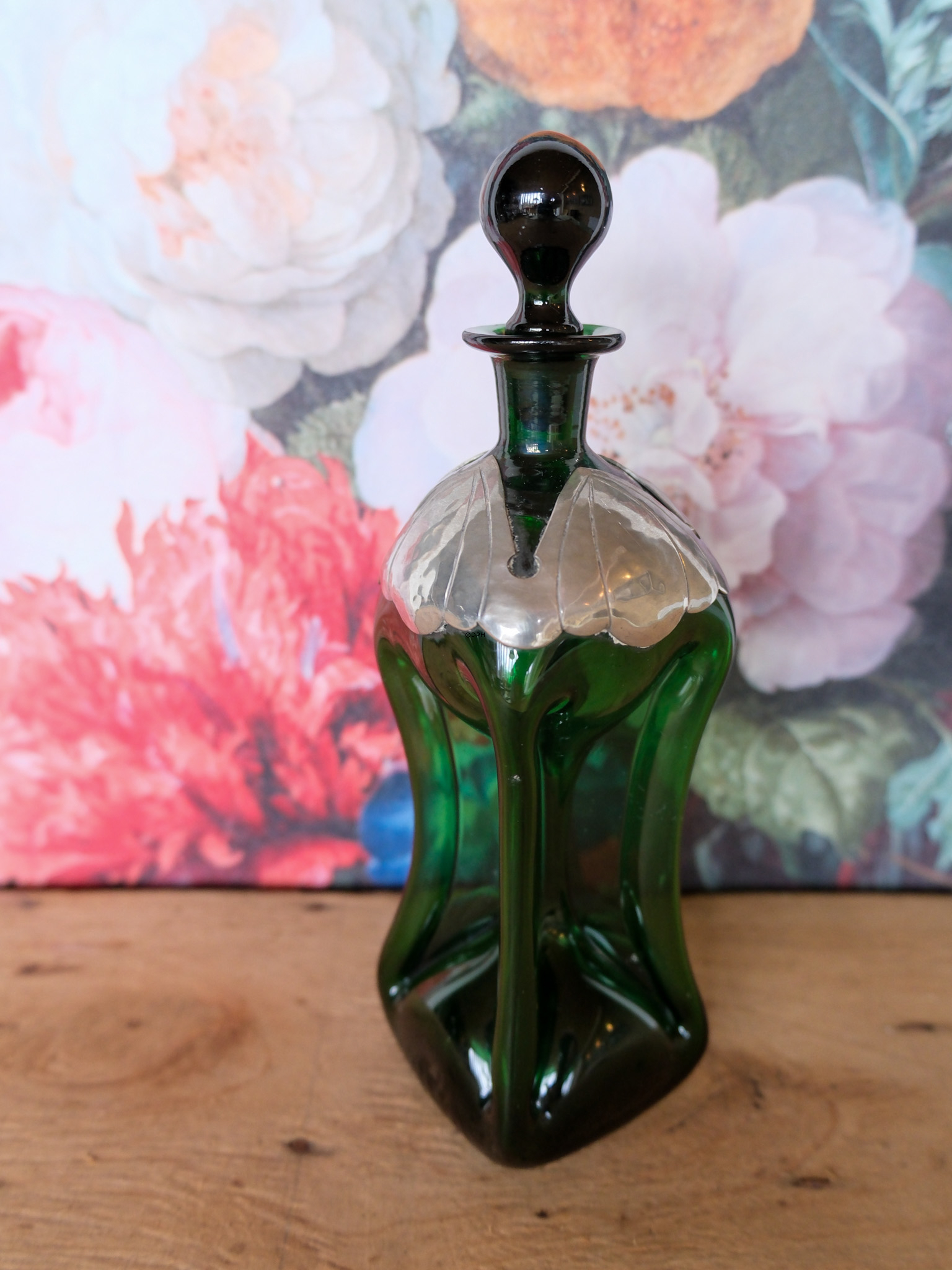 Holmegaard Klukflaske i grøn glas med tindekoration 23 cm - Gammel