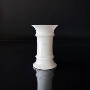 Holmegaard MB vase, opal, mini | Nr. 4341309 | DPH Trading