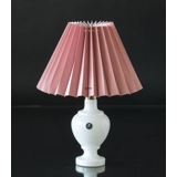 Plissé lampeskærm i rosa chintz stof, sidelængde 18cm