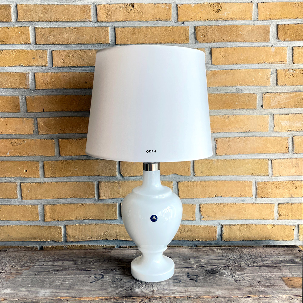 Rund cylinderformet lampeskærm 23 cm i højden, hvid chintz stof