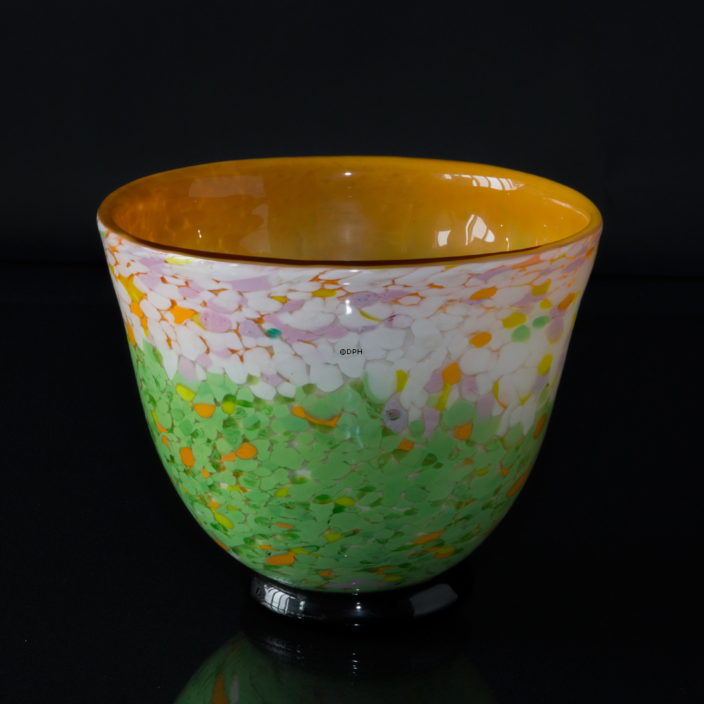 Glasskål med limegrøn bund 24x27cm, Glaskunst, Mundblæst,