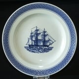 Royal Copenhagen/Aluminia Tranquebar, blå, tallerken med skib / Fuldrigger 25cm