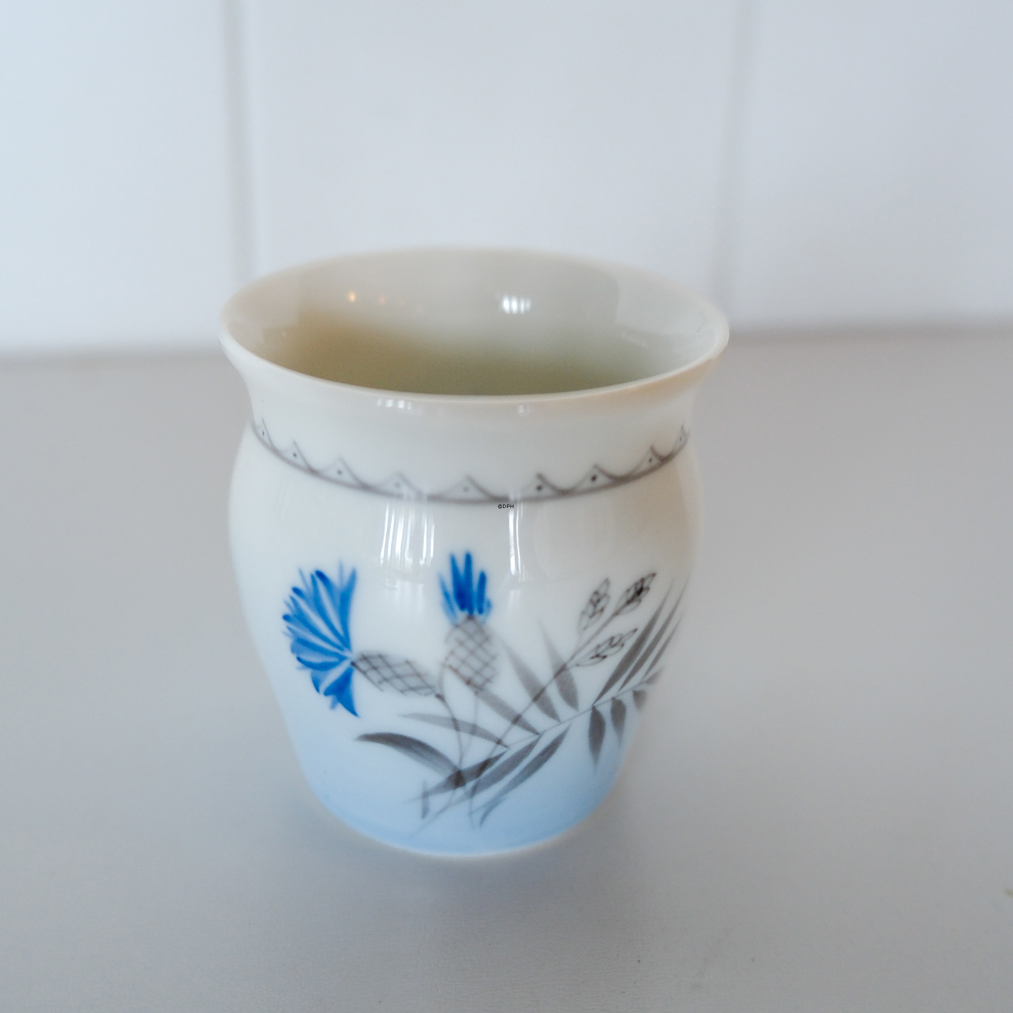 Demeter stel lille vase eller tandstikbæger, Bing & Grøndahl nr. 183 A eller 370