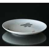 Leaves flat cake plate 16cm, Bing & Grondahl No. 28A