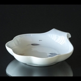Leaves Musselshaped Dish, Bing & Grondahl No. 42