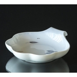 Leaves Musselshaped Dish, Bing & Grondahl No. 42