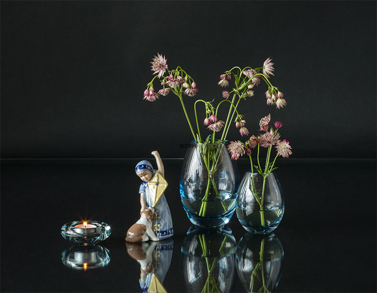 Else med hundehvalp og drage, Royal Copenhagen figur nr. 007