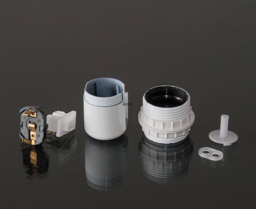 E27 fatning med omløbsringe og afbryder (Ø40mm), hvid