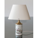 Oval lampshade height 17 cm, white chintz fabric