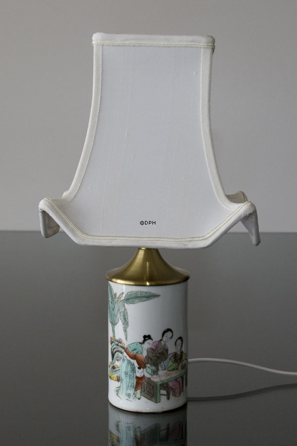 Kinesisk bordlampe med damer