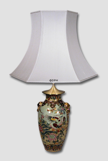 Sekskantet lampeskærm 36 cm i højden, hvid silke (Vedr. 2. sortering - se beskrivelse)