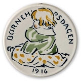 1916 Aluminia, Børnehjælpsdags platte Dreng