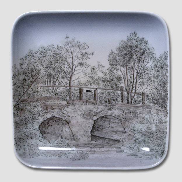 Skål med Gejlå Bro, Bing & Grøndahl nr. 1300-1555