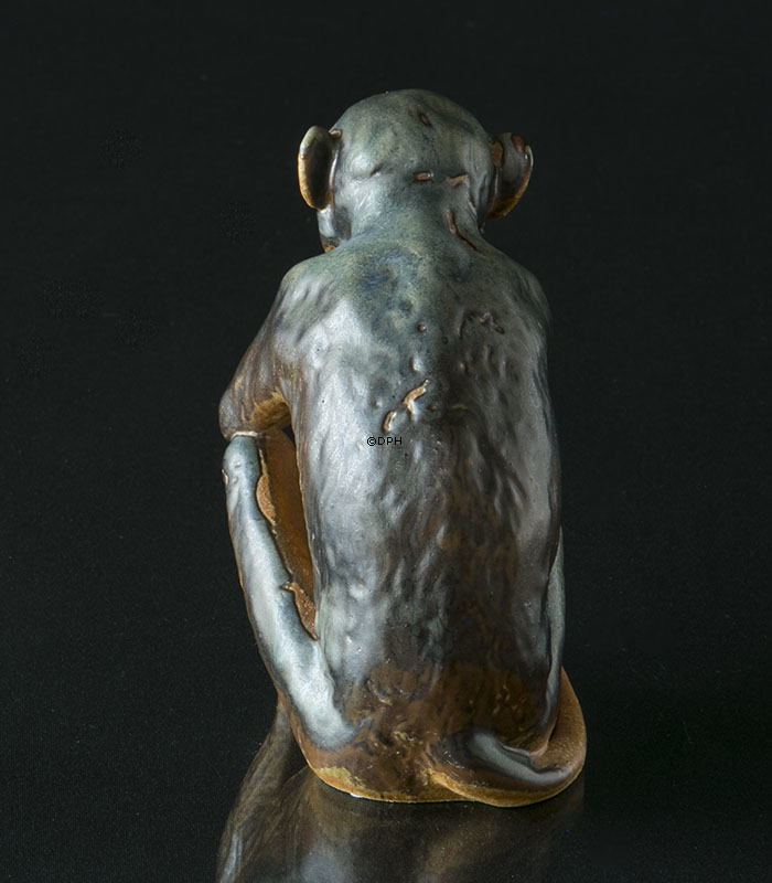 Abe med skildpadde, Bing & Grøndahl stentøjsfigur nr. 1510