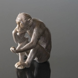 Small monkey with tortoise, the philosopher, Bing & Grondahl figurine no. 1510