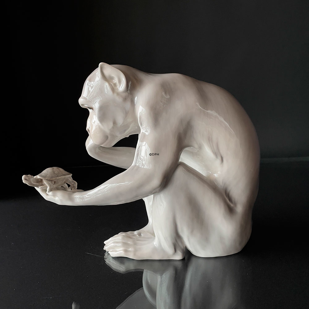 Abe med Skildpadde, Stor,  Filosoffen, Bing & Grøndahl figur nr. 1545