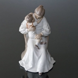 Mother and child, Bing & grondahl figurine no. 1021401 / 1552