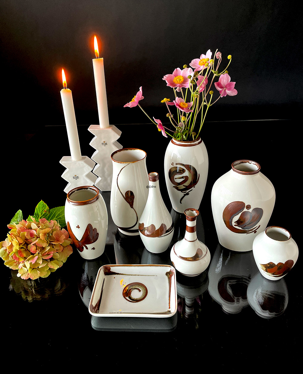 Skål med brun dekoration, Bing & Grøndahl nr. 158-5539