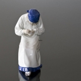 China Painter, Bing & Grondahl figurine No. 1586