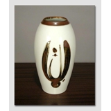 Vase med brun dekoration, Bing & Grøndahl nr. 159-5210