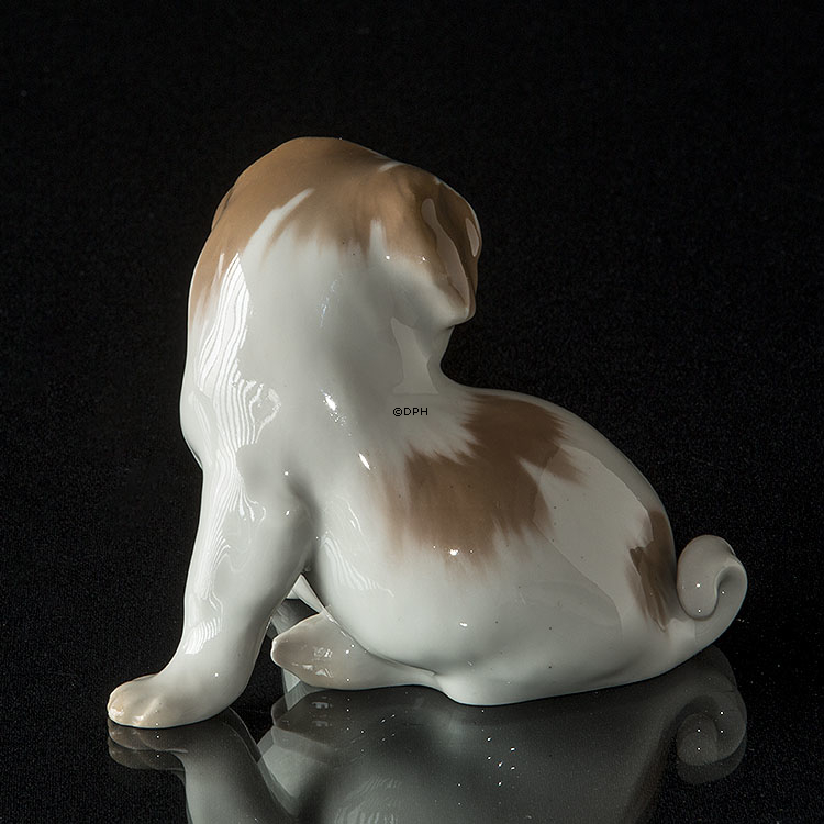 Siddende Pekingeser, 9cm, Bing & Grøndahl hunde figur nr. 1631