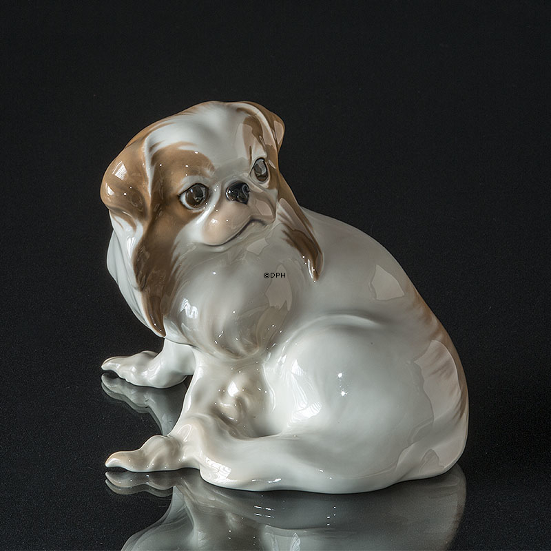 Siddende Pekingeserhvalp, Bing & Grøndahl hundefigur nr. 1637