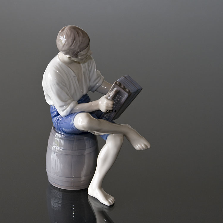 Harmonikaspiller, Merry sailor, Bing & Grøndahl figur Nr. 1661