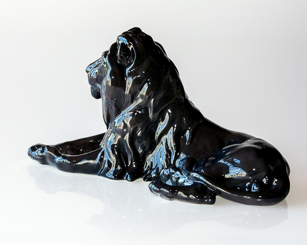 Sort Løve UNICA, Bing & Grøndahl figur nr. 1677