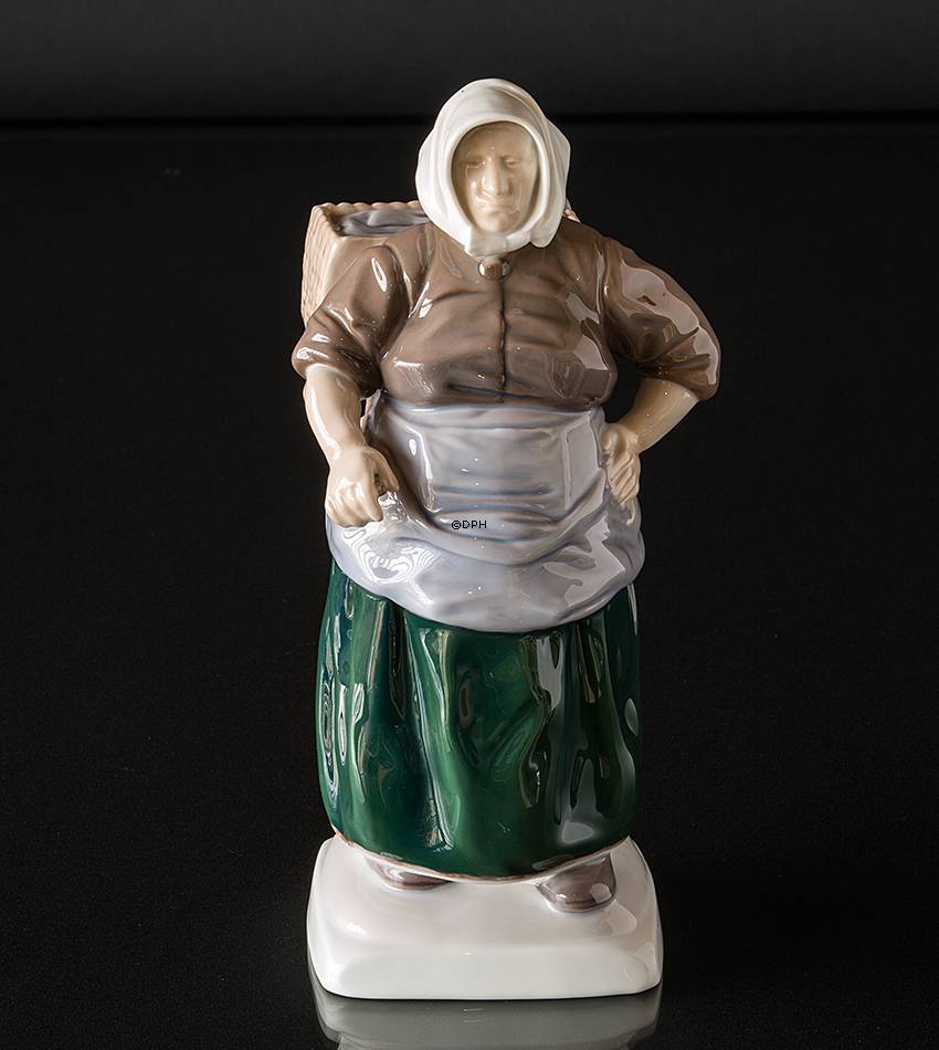 Skovshoved kone, Bing & Grøndahl figur nr. 1702