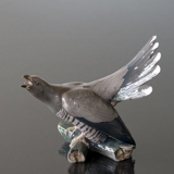 Kuckuck sitzt auf einem Ast, Bing & Gröndahl Vogelfigur Nr. 1020423 / 1770