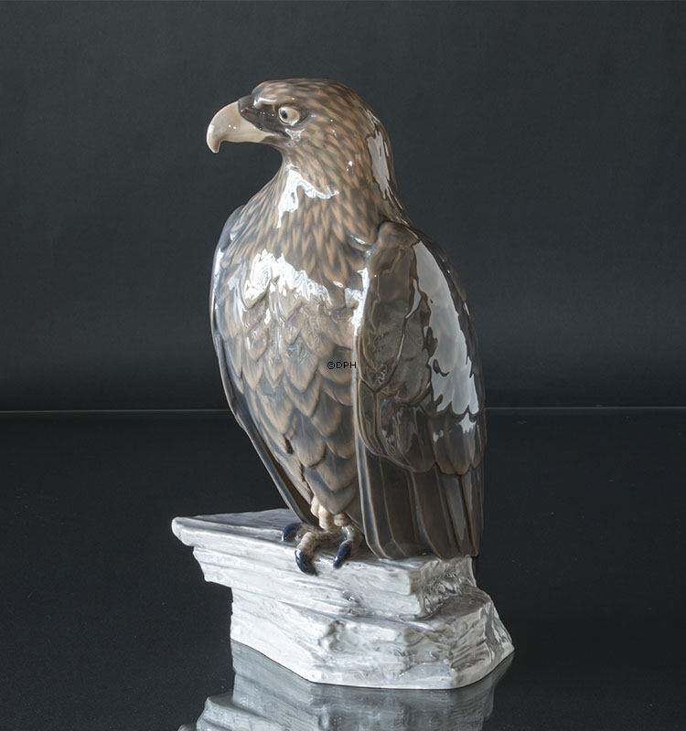 Stor ørn, Bing & Grøndahl fugle figur nr. 1795 (har en reparation på bagsiden af foden, se mere i beskrivelsen)