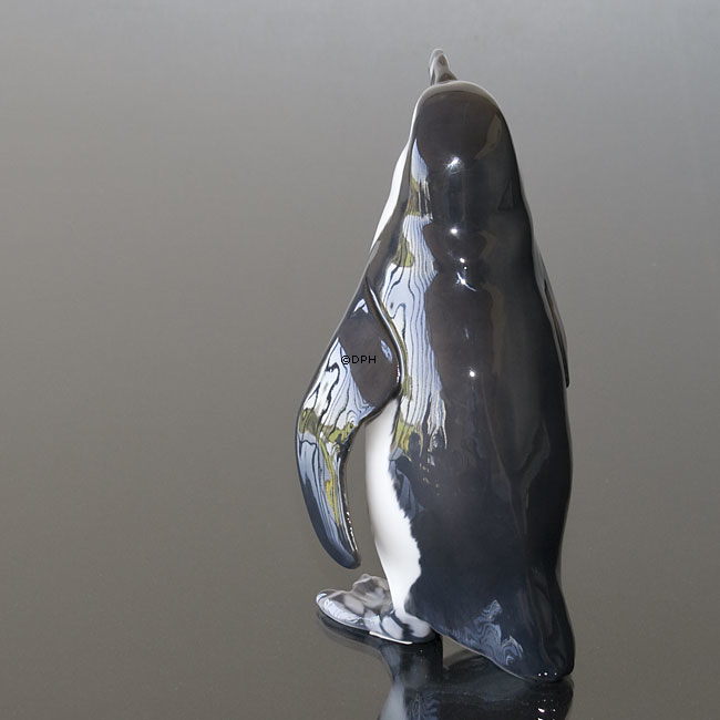 Stor pingvin, Bing & Grøndahl figur nr. 1822