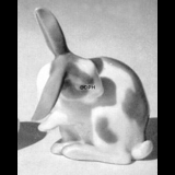 Rabbit, Bing & Grondahl figurine no. 1833